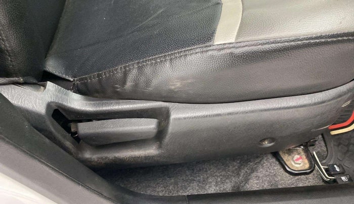 2021 Maruti Alto LXI, Petrol, Manual, 10,819 km, Driver Side Adjustment Panel