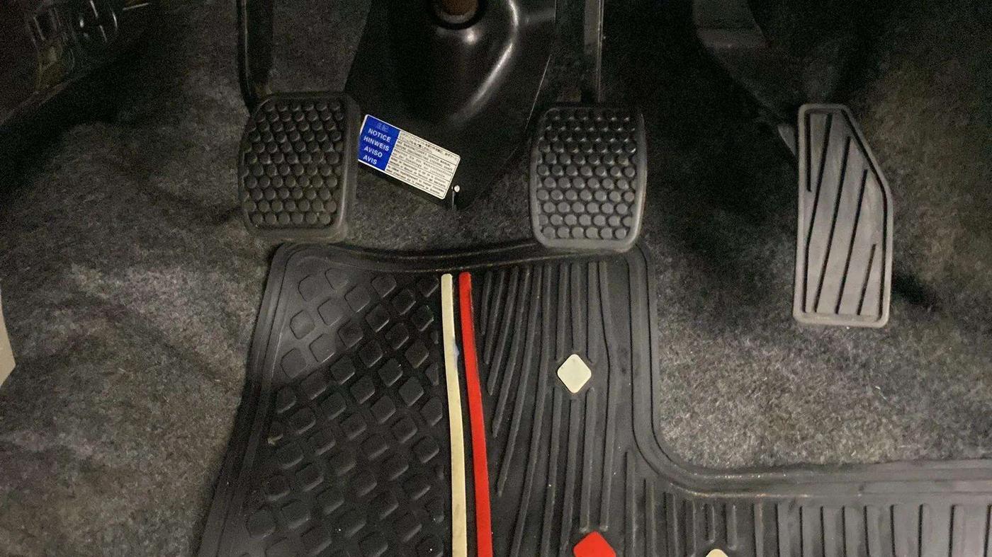 2021 Maruti Alto LXI, Petrol, Manual, 10,819 km, Pedals