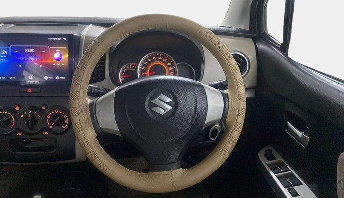 2016 Maruti Wagon R 1.0 VXI AMT, Petrol, Automatic, 38,516 km, Steering Wheel Close Up