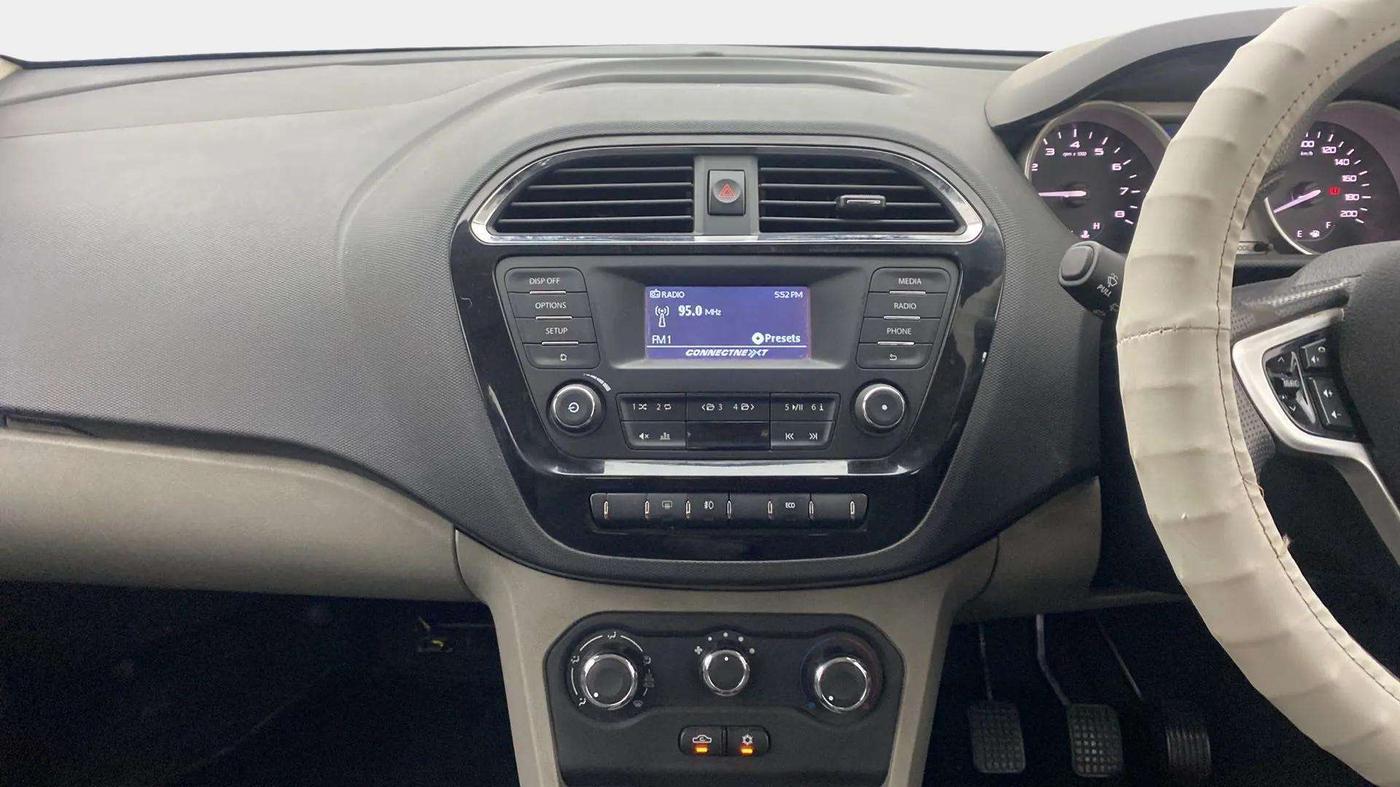 2016 Tata Tiago XZ PETROL, Petrol, Manual, 47,962 km, Air Conditioner