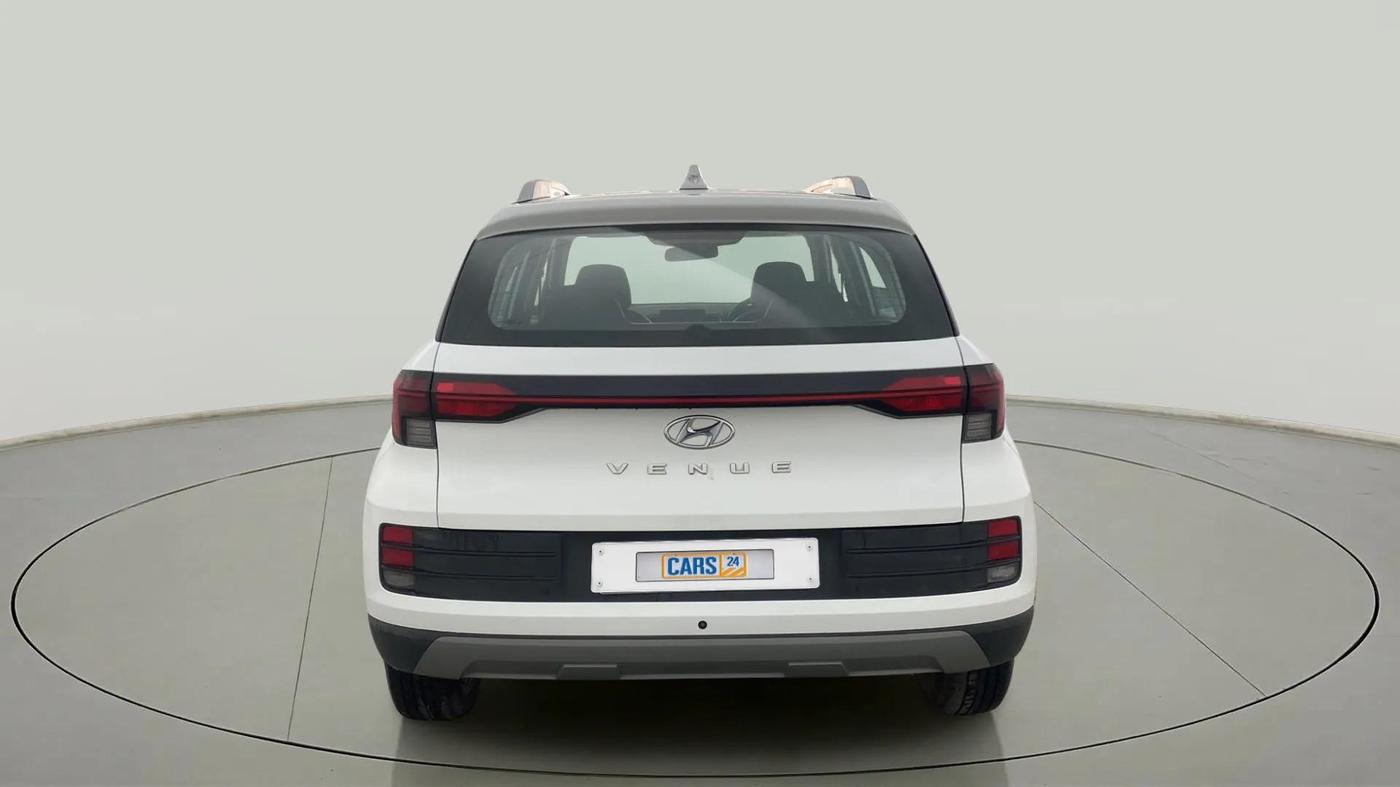 2022 Hyundai VENUE S 1.2, Petrol, Manual, 16,449 km, Back/Rear