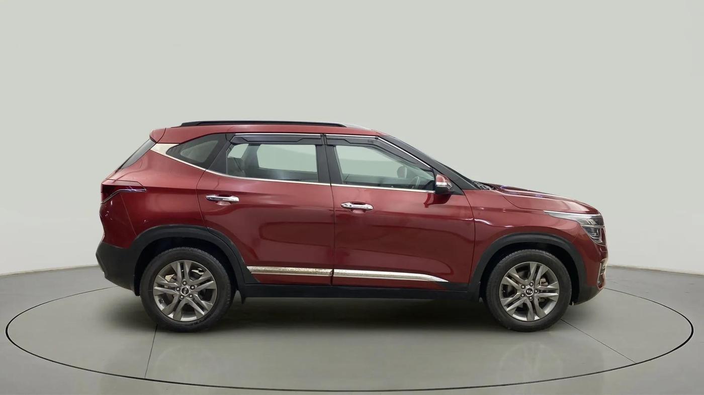 2020 KIA SELTOS HTX 1.5 PETROL, Petrol, Manual, 32,237 km, Right Side View