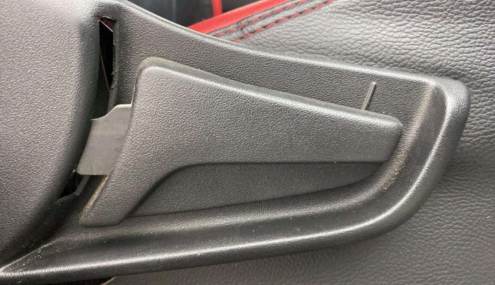 2020 Maruti S PRESSO VXI PLUS AMT, Petrol, Automatic, 37,486 km, Driver Side Adjustment Panel