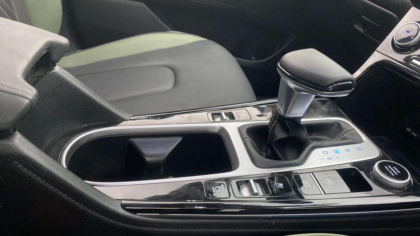 2023 Hyundai Creta 1.5 SX Opt Adventure Edition IVT, Petrol, Automatic, 4,921 km, Gear Lever