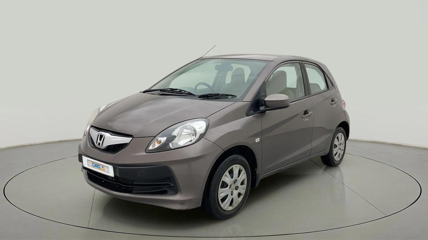 2013 Honda Brio S MT, Petrol, Manual, 1,09,084 km, Left Front Diagonal
