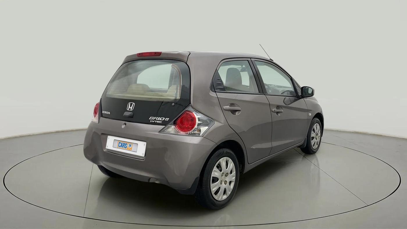 2013 Honda Brio S MT, Petrol, Manual, 1,09,084 km, Right Back Diagonal