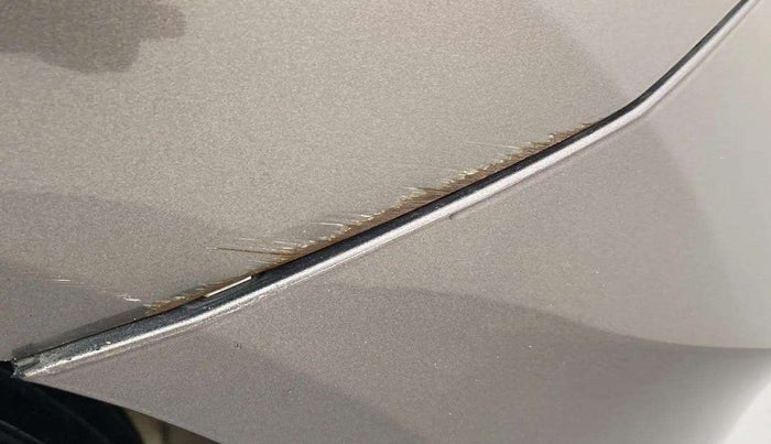 2013 Honda Brio S MT, Petrol, Manual, 1,09,084 km, Right fender - Minor scratches