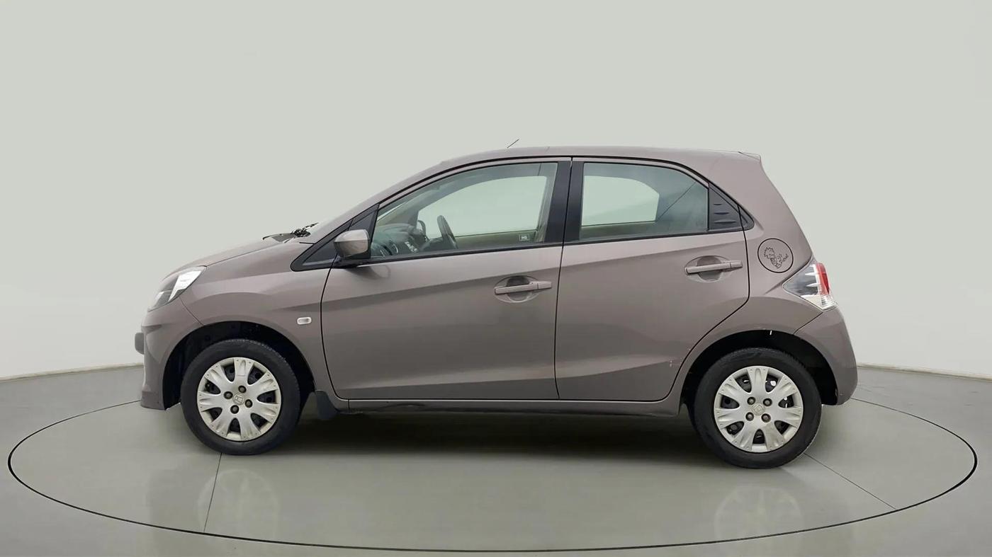2013 Honda Brio S MT, Petrol, Manual, 1,09,084 km, Left Side