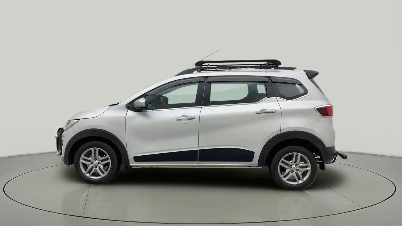 2022 Renault TRIBER RXZ, Petrol, Manual, 40,752 km, Left Side