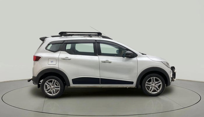 2022 Renault TRIBER RXZ, Petrol, Manual, 40,752 km, Right Side View