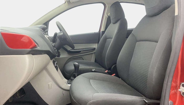 2017 Tata Tiago XZ PETROL, Petrol, Manual, 29,853 km, Right Side Front Door Cabin