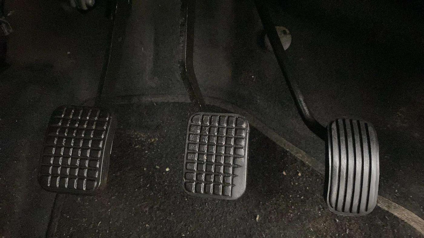2017 Tata Tiago XZ PETROL, Petrol, Manual, 29,853 km, Pedals