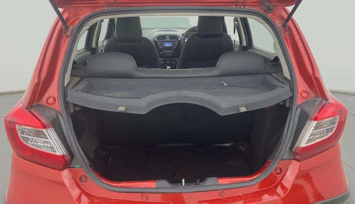 2017 Tata Tiago XZ PETROL, Petrol, Manual, 29,853 km, Boot Inside