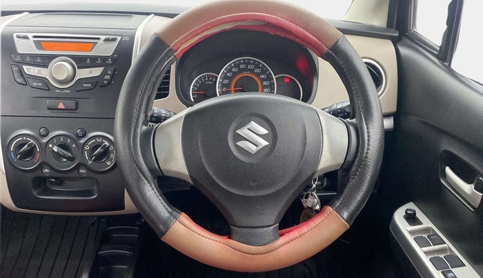 2013 Maruti Wagon R 1.0 VXI, Petrol, Manual, 21,727 km, Steering Wheel Close Up