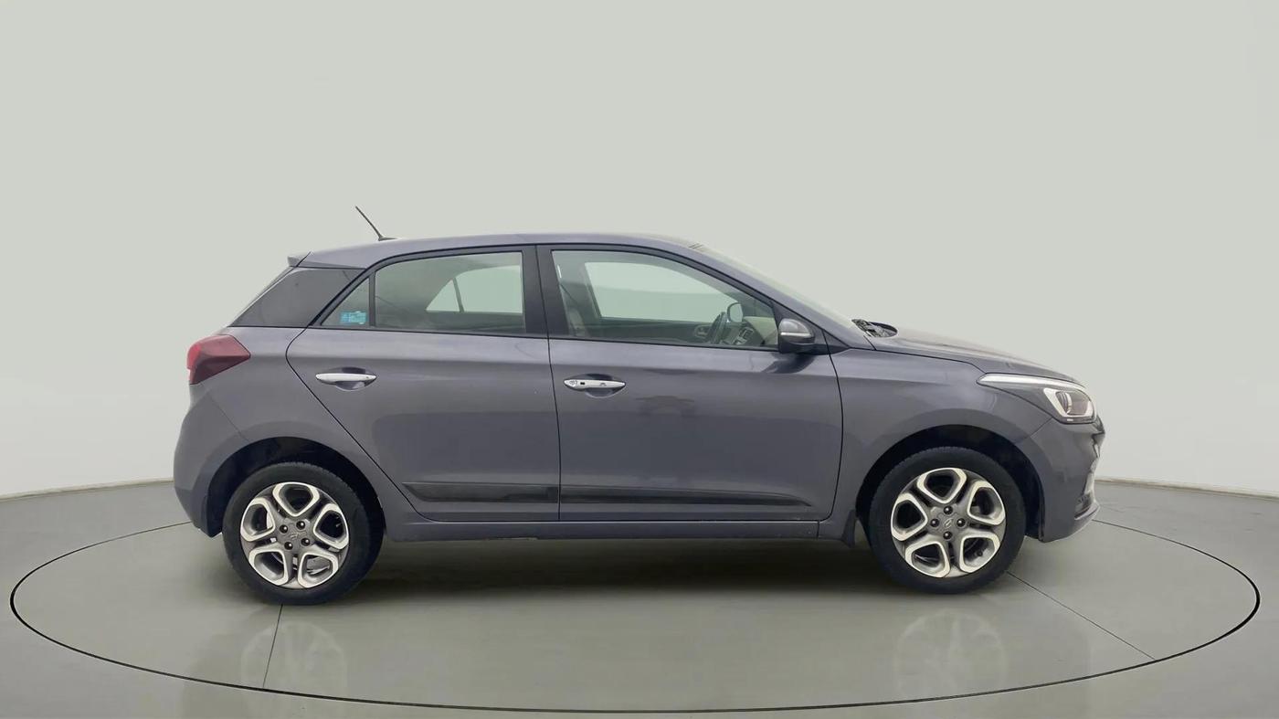2018 Hyundai Elite i20 ASTA 1.2 (O), Petrol, Manual, 22,962 km, Right Side View