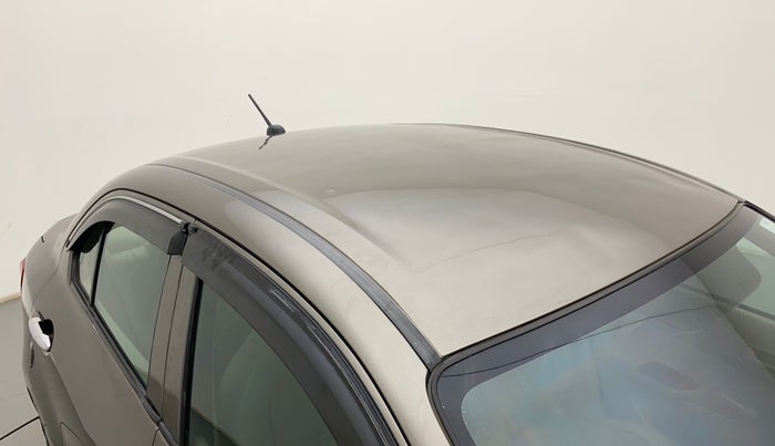 2017 Maruti Dzire LXI, CNG, Manual, 1,00,279 km, Roof