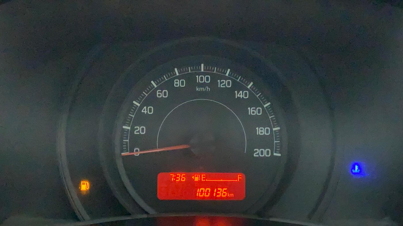 2017 Maruti Dzire LXI, CNG, Manual, 1,00,279 km, Odometer Image