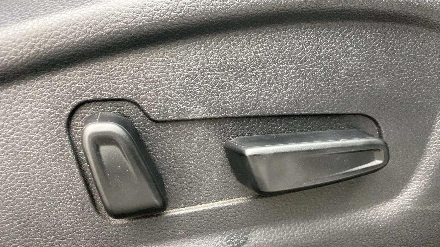 2020 KIA SELTOS GTX PLUS DCT 1.4 PETROL, Petrol, Automatic, 72,332 km, Driver Side Adjustment Panel