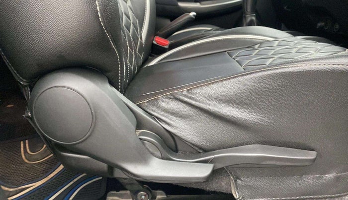 2020 Maruti Baleno ZETA PETROL 1.2, Petrol, Manual, 19,595 km, Driver Side Adjustment Panel