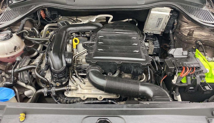 2020 Volkswagen Polo HIGHLINE PLUS 1.0, Petrol, Manual, 46,963 km, Open Bonet