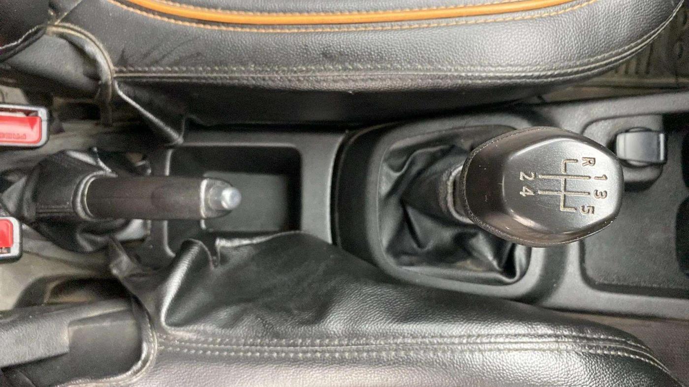 2019 Renault Kwid RXL, Petrol, Manual, 55,223 km, Gear Lever
