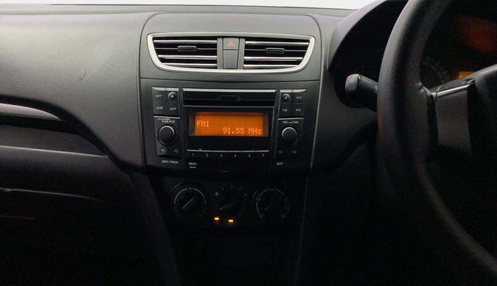 2017 Maruti Swift LXI (O), Petrol, Manual, 98,291 km, Air Conditioner