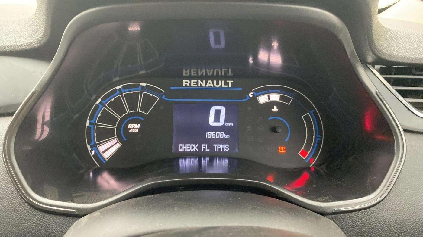 2023 Renault TRIBER RXL MT, Petrol, Manual, 18,843 km, Odometer Image