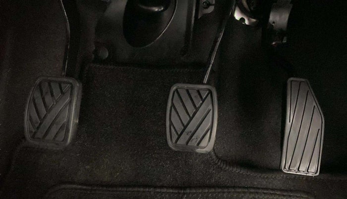 2021 Maruti IGNIS SIGMA 1.2, Petrol, Manual, 50,441 km, Pedals