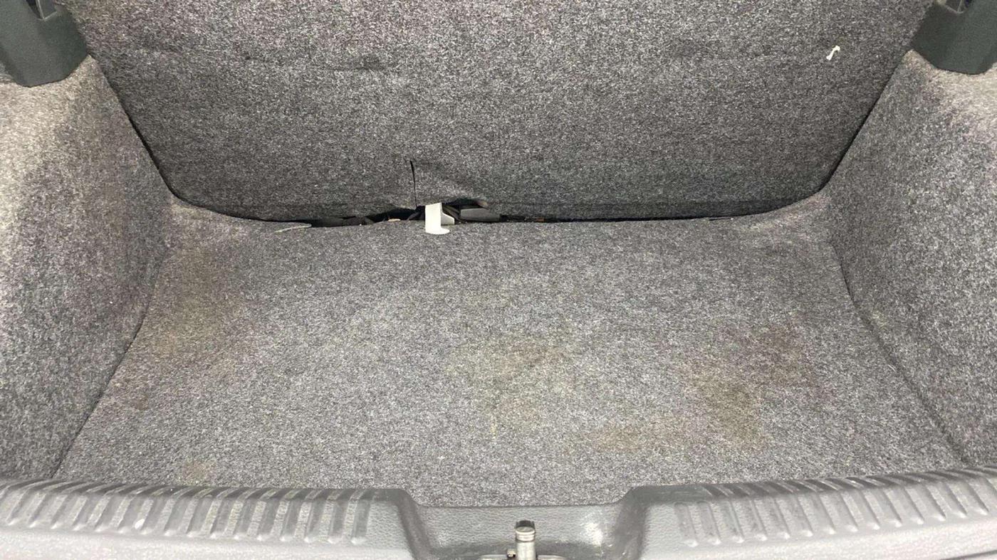 2018 Volkswagen Polo TRENDLINE 1.0L, Petrol, Manual, 83,354 km, Boot Inside