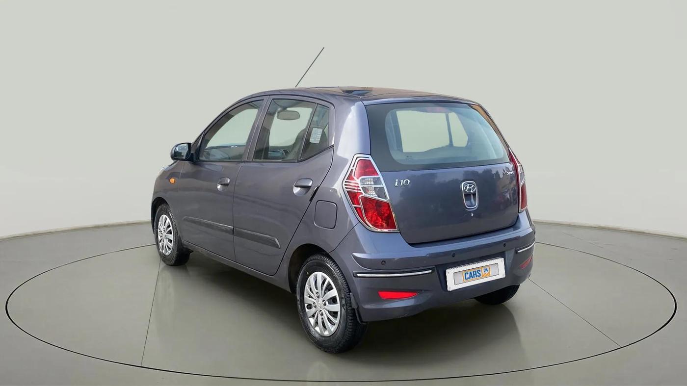 2016 Hyundai i10 SPORTZ 1.1, Petrol, Manual, 9,543 km, Left Back Diagonal