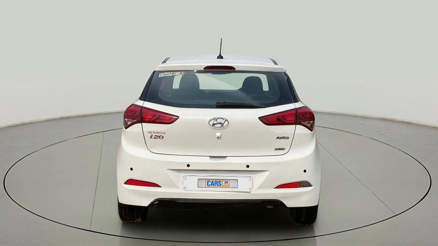 2016 Hyundai Elite i20 ASTA 1.4 CRDI (O), Diesel, Manual, 1,00,641 km, Back/Rear
