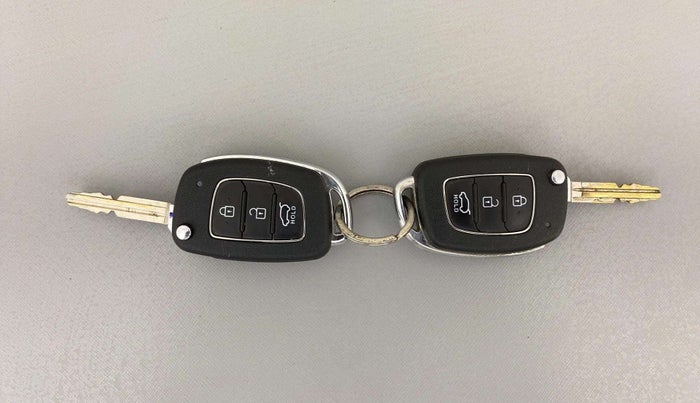2019 Hyundai Creta EX 1.6 PETROL, Petrol, Manual, 49,766 km, Key Close Up