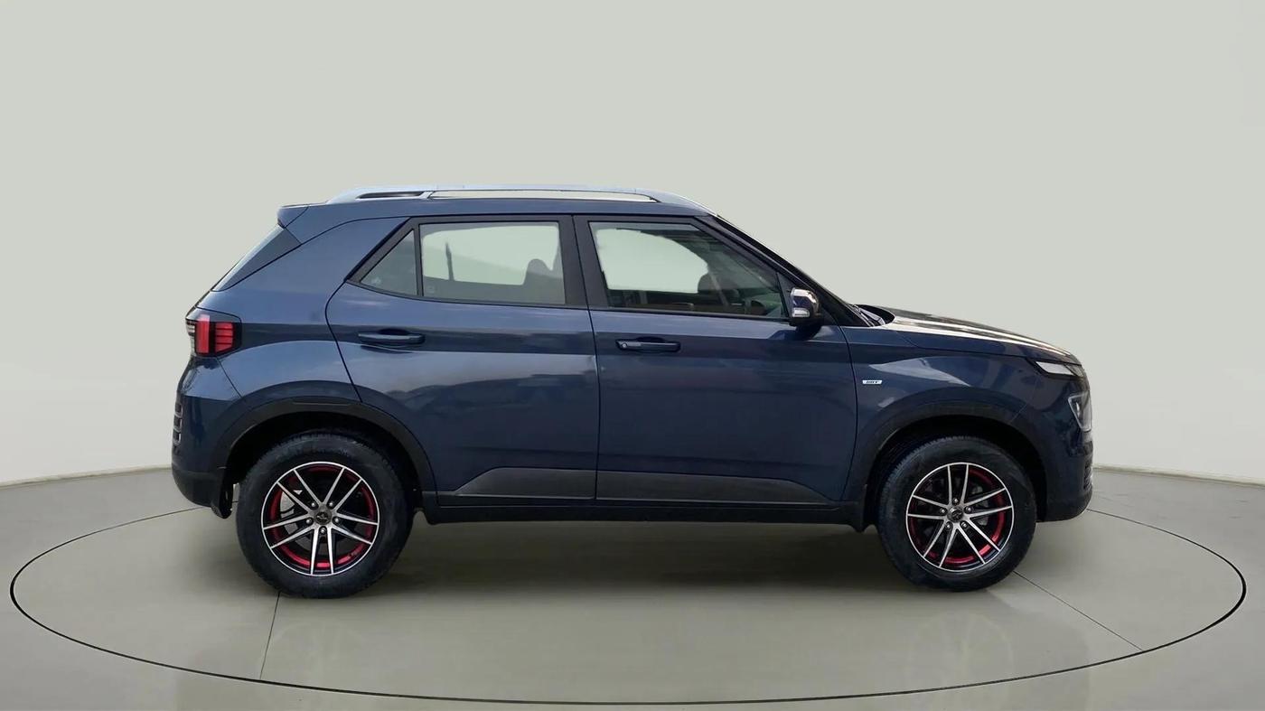 2022 Hyundai VENUE S (O) 1.0 TURBO IMT, Petrol, Manual, 4,634 km, Right Side View