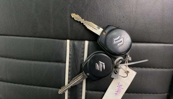 2017 Maruti Baleno DELTA PETROL 1.2, Petrol, Manual, 61,590 km, Key Close Up