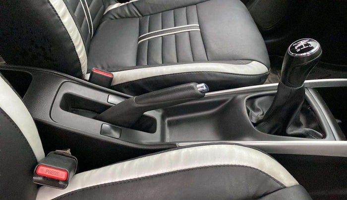 2017 Maruti Baleno DELTA PETROL 1.2, Petrol, Manual, 61,590 km, Gear Lever