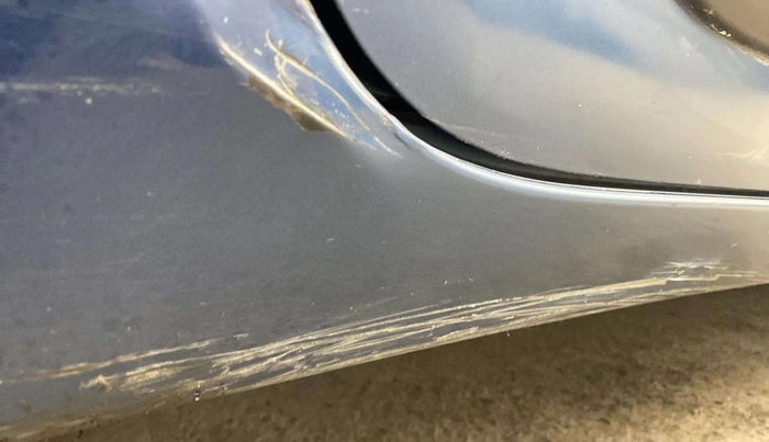 2017 Maruti Baleno DELTA PETROL 1.2, Petrol, Manual, 61,590 km, Right running board - Slightly dented