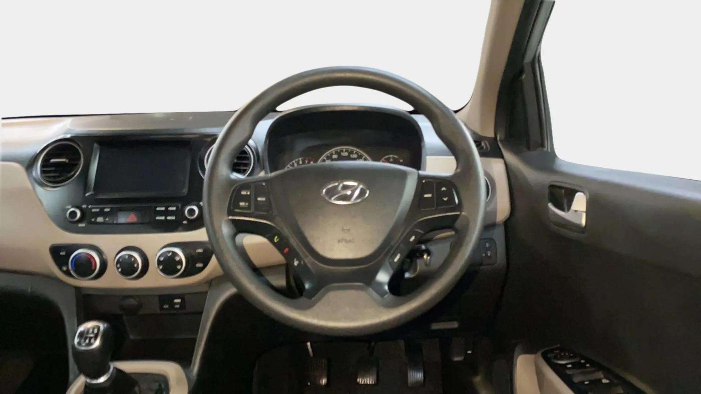 2019 Hyundai Grand i10 SPORTZ 1.2 KAPPA VTVT, Petrol, Manual, 15,394 km, Steering Wheel Close Up