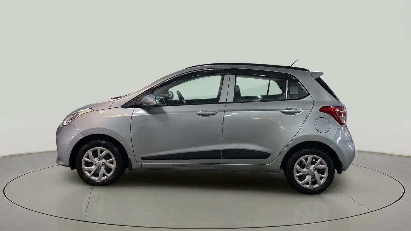 2019 Hyundai Grand i10 SPORTZ 1.2 KAPPA VTVT, Petrol, Manual, 15,394 km, Left Side