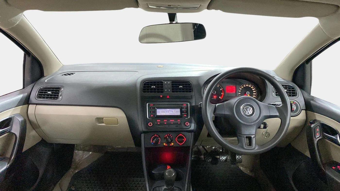 2013 Volkswagen Polo COMFORTLINE 1.2L PETROL, Petrol, Manual, 53,186 km, Dashboard