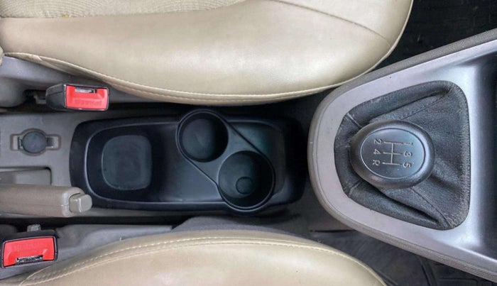 2012 Hyundai i10 ERA 1.1, Petrol, Manual, 22,284 km, Gear Lever