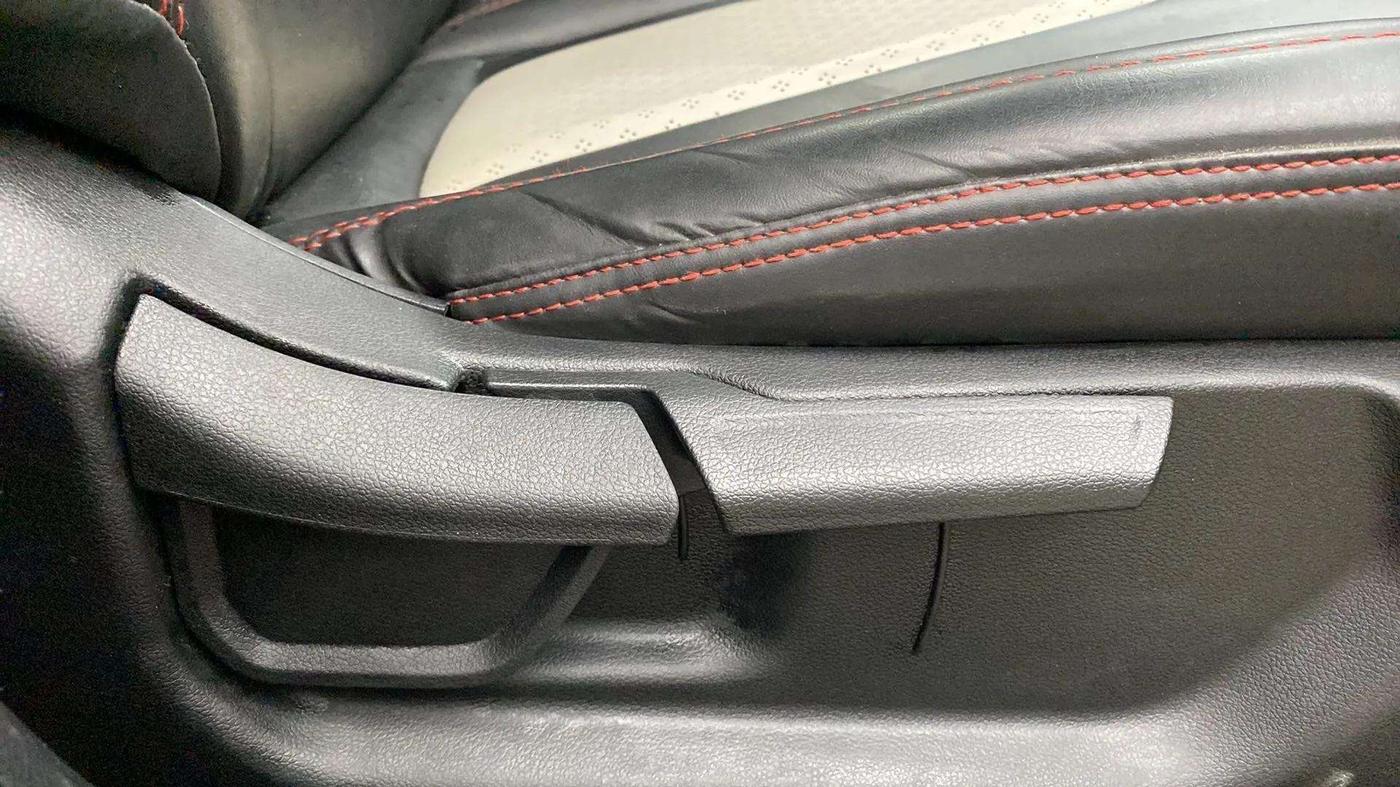 2023 Hyundai Creta S PLUS KNIGHT 1.5 PETROL, Petrol, Manual, 8,892 km, Driver Side Adjustment Panel