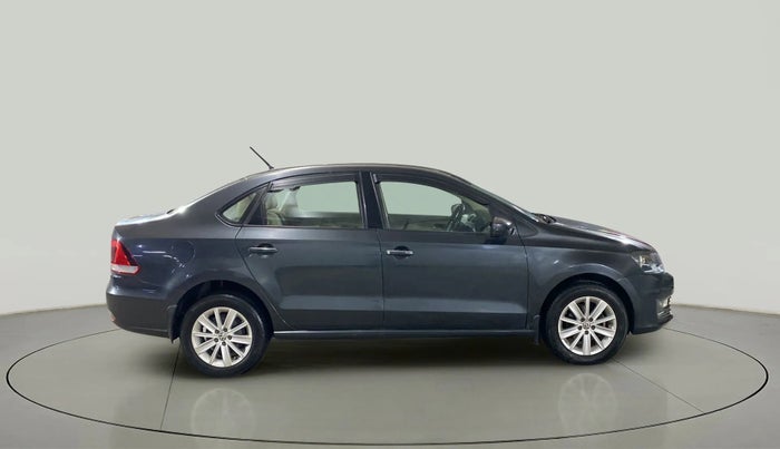 2016 Volkswagen Vento HIGHLINE 1.6 MPI, Petrol, Manual, 34,621 km, Right Side View