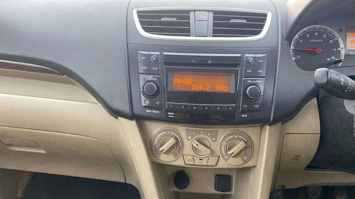 2016 Maruti Swift Dzire VXI, Petrol, Manual, 50,824 km, Air Conditioner