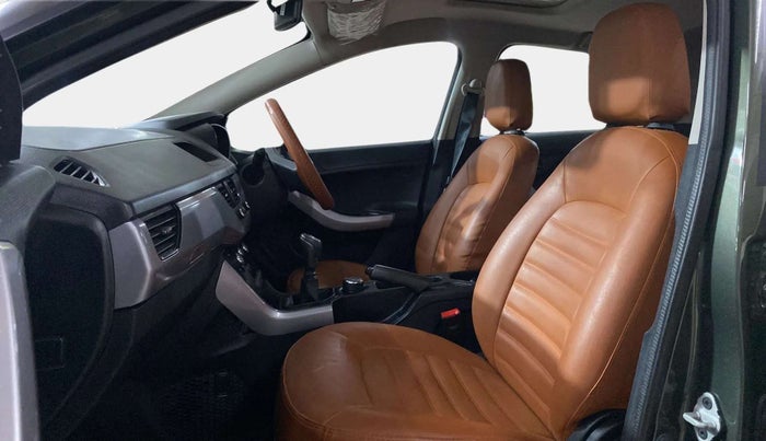 2021 Tata NEXON XM SUNROOF PETROL, Petrol, Manual, 12,422 km, Right Side Front Door Cabin