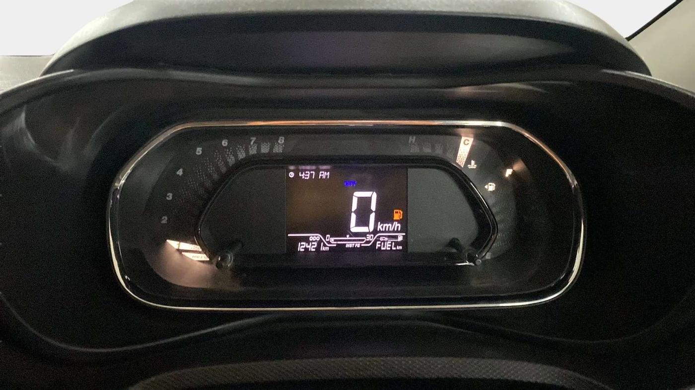 2021 Tata NEXON XM SUNROOF PETROL, Petrol, Manual, 12,422 km, Odometer Image