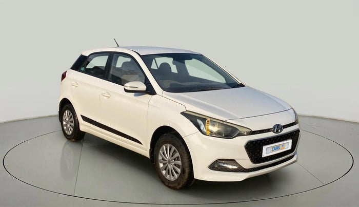 2016 Hyundai Elite i20 SPORTZ 1.2, Petrol, Manual, 64,855 km, Right Front Diagonal