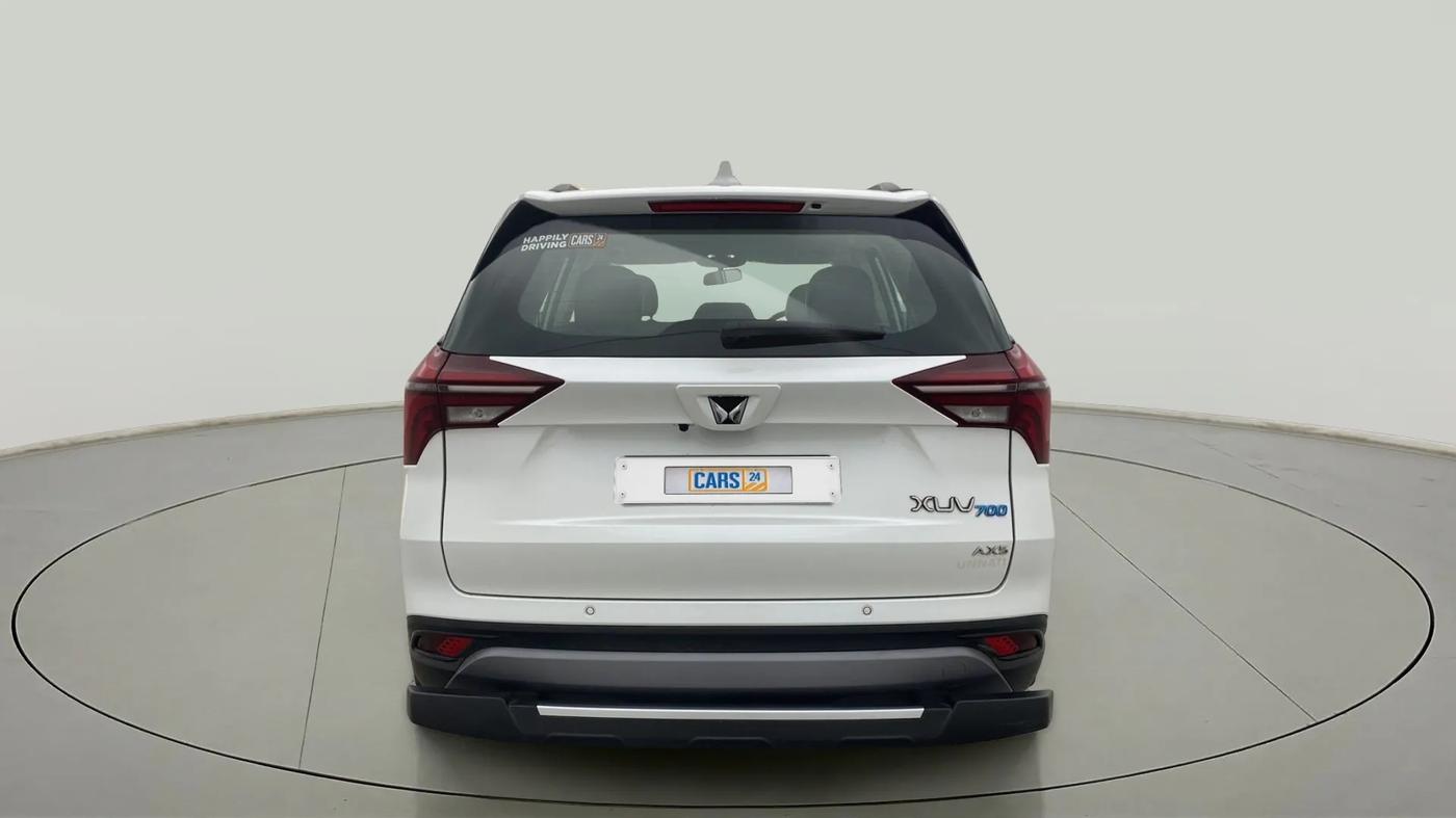 2023 Mahindra XUV700 AX 5 D MT 5 STR, Diesel, Manual, 21,103 km, Back/Rear