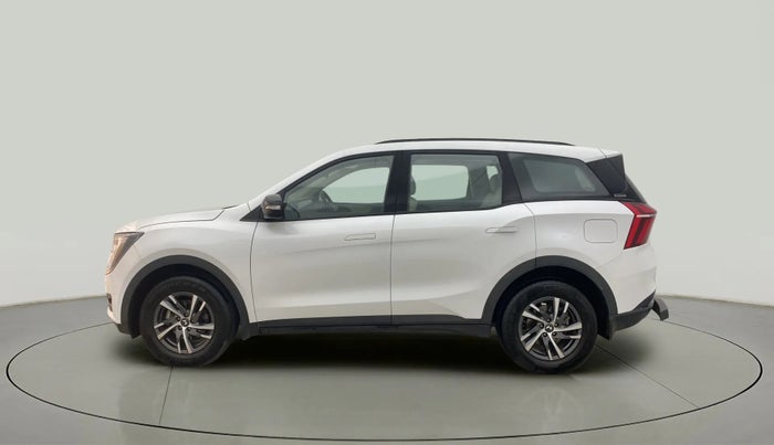 2023 Mahindra XUV700 AX 5 D MT 5 STR, Diesel, Manual, 21,103 km, Left Side