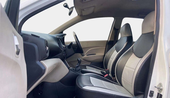 2018 Hyundai NEW SANTRO ASTA MT, Petrol, Manual, 46,618 km, Right Side Front Door Cabin
