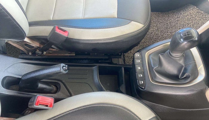 2018 Hyundai NEW SANTRO ASTA MT, Petrol, Manual, 46,618 km, Gear Lever